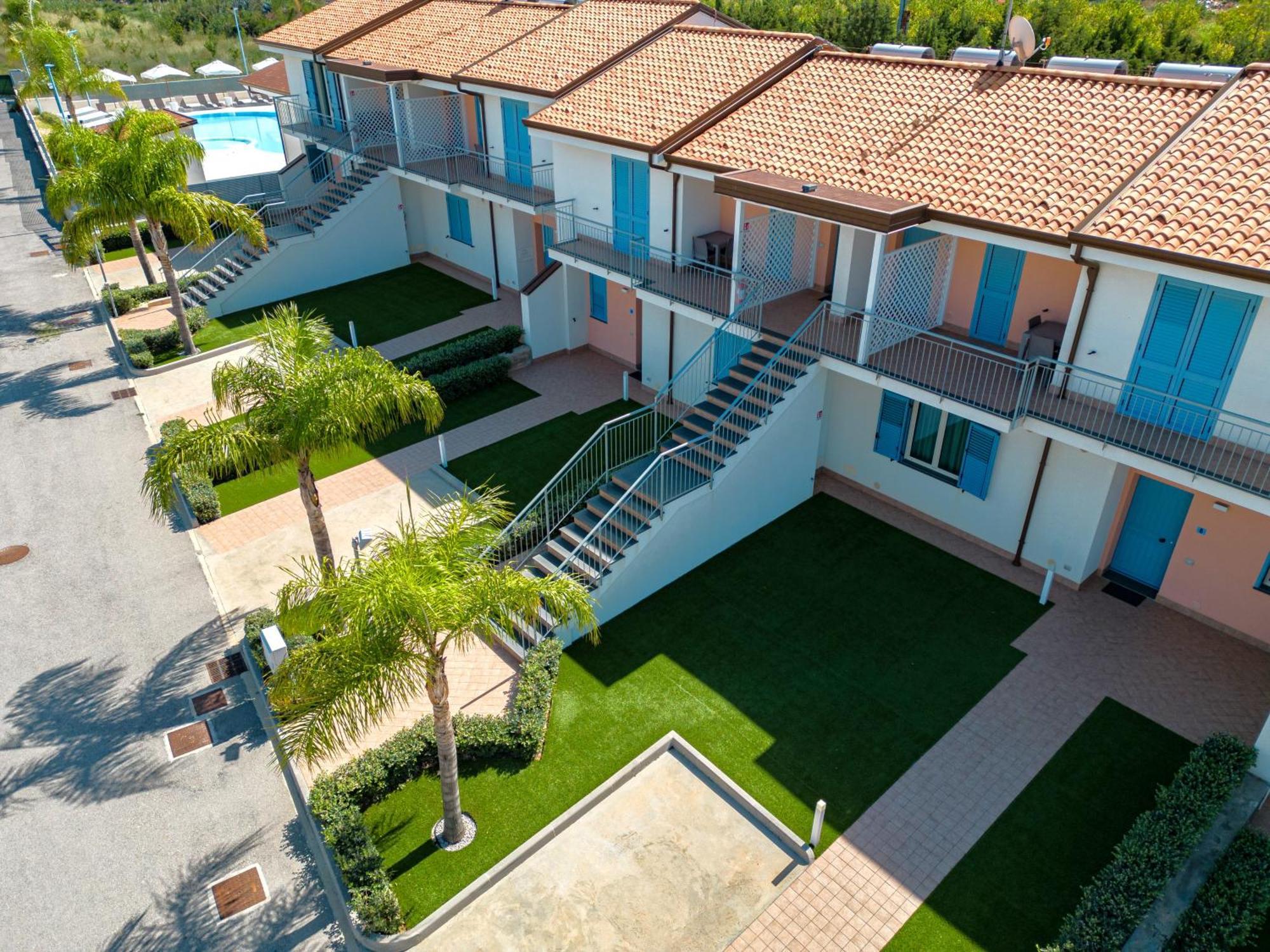 Icaro Residence SantʼAgata di Militello Exterior foto