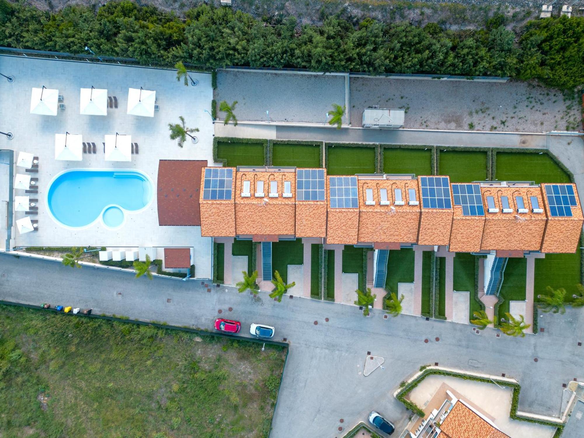Icaro Residence SantʼAgata di Militello Exterior foto