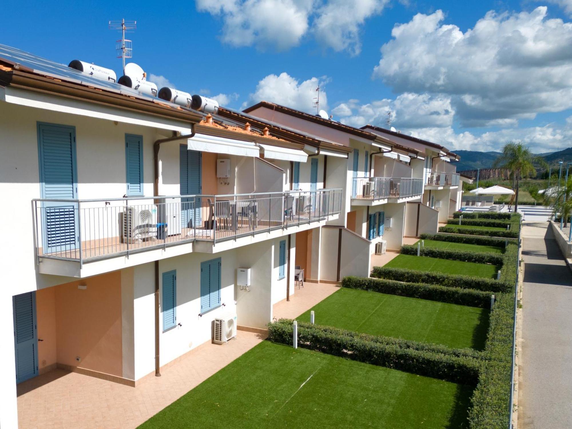 Icaro Residence SantʼAgata di Militello Exterior foto